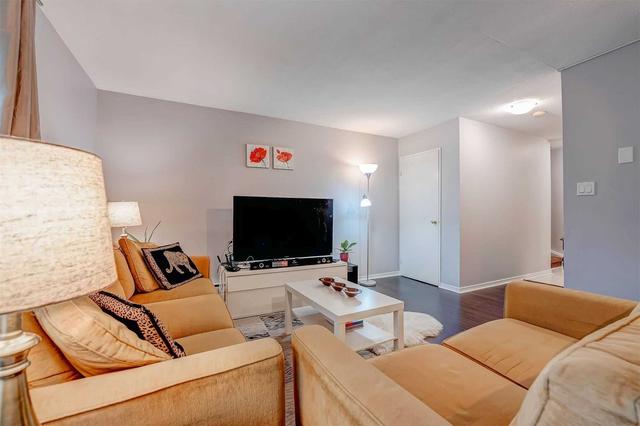 28 - 25 Pebble Byway, Townhouse with 3 bedrooms, 1 bathrooms and 1 parking in Toronto ON | Image 9