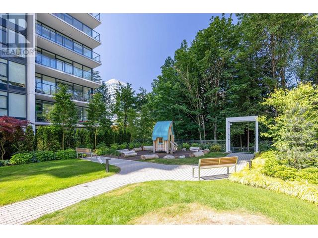 1003 - 585 Austin Ave, Condo with 3 bedrooms, 2 bathrooms and 1 parking in Coquitlam BC | Image 38