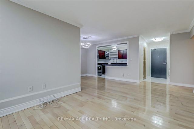1515 - 15 Vicora Linkway, Condo with 2 bedrooms, 1 bathrooms and 1 parking in Toronto ON | Image 2