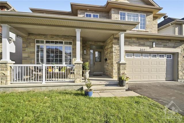 302 Saddleridge Drive, House detached with 4 bedrooms, 3 bathrooms and 4 parking in Ottawa ON | Image 2