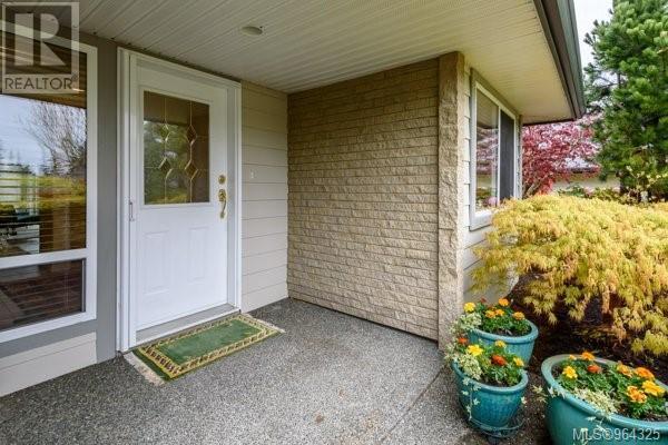 14 - 351 Church St, House attached with 3 bedrooms, 2 bathrooms and 16 parking in Comox BC | Image 36