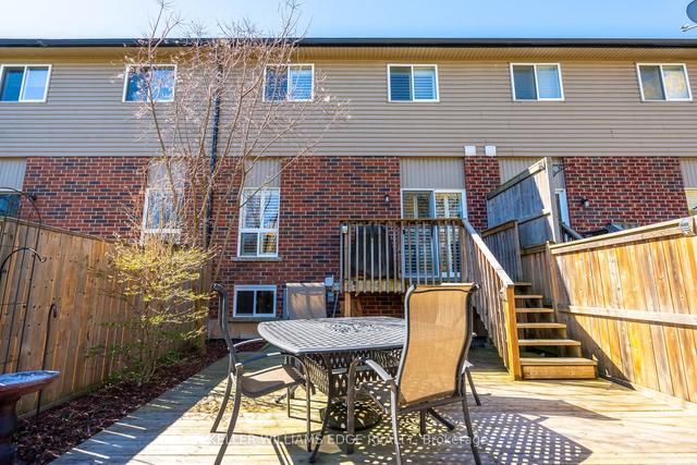 11 - 345 Glancaster Rd, Townhouse with 3 bedrooms, 3 bathrooms and 2 parking in Hamilton ON | Image 20