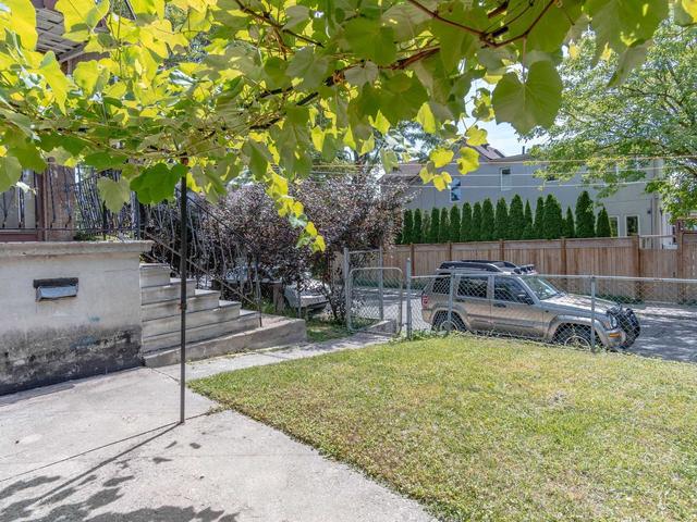 1532 Dufferin St, House semidetached with 3 bedrooms, 2 bathrooms and 0 parking in Toronto ON | Image 35