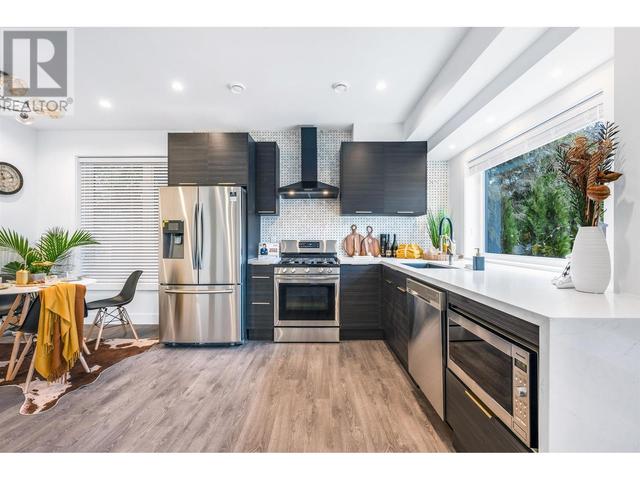 8034 Shaughnessy St, House detached with 4 bedrooms, 4 bathrooms and 1 parking in Vancouver BC | Image 6