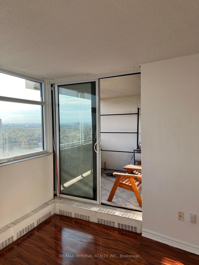 2102 - 100 Echo Point, Condo with 3 bedrooms, 2 bathrooms and 1 parking in Toronto ON | Image 22