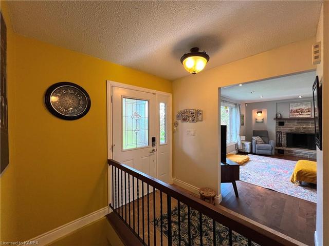 1763 Sunnyside Rd, House detached with 3 bedrooms, 2 bathrooms and 6 parking in Kingston ON | Image 50