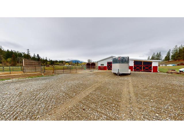 4101 9th St S, House detached with 2 bedrooms, 2 bathrooms and null parking in East Kootenay C BC | Image 63