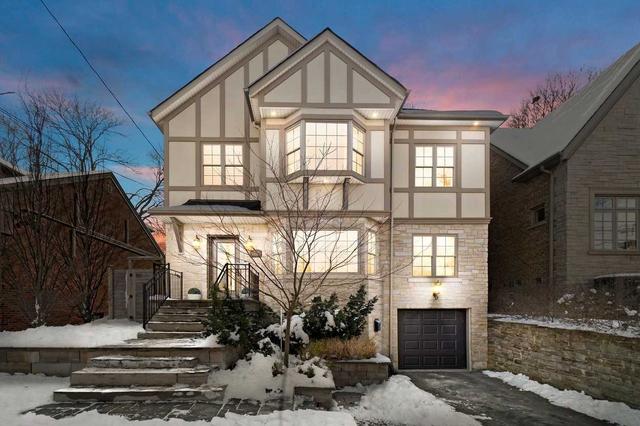 15 Shand Ave, House detached with 5 bedrooms, 4 bathrooms and 3 parking in Toronto ON | Image 1