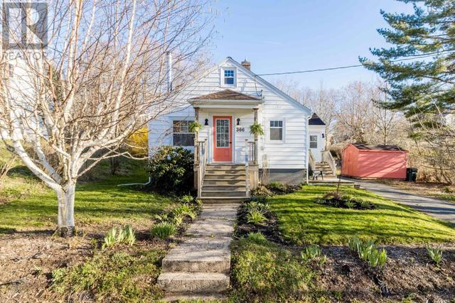 366 Alexander St, House detached with 2 bedrooms, 2 bathrooms and null parking in Windsor NS | Image 3