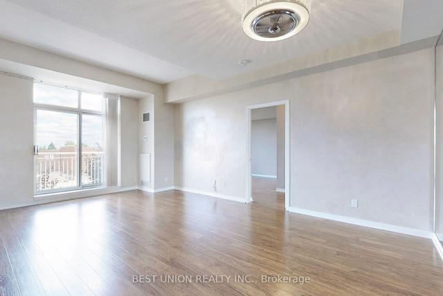 512 - 485 Rosewell Ave, Condo with 2 bedrooms, 2 bathrooms and 1 parking in Toronto ON | Image 3
