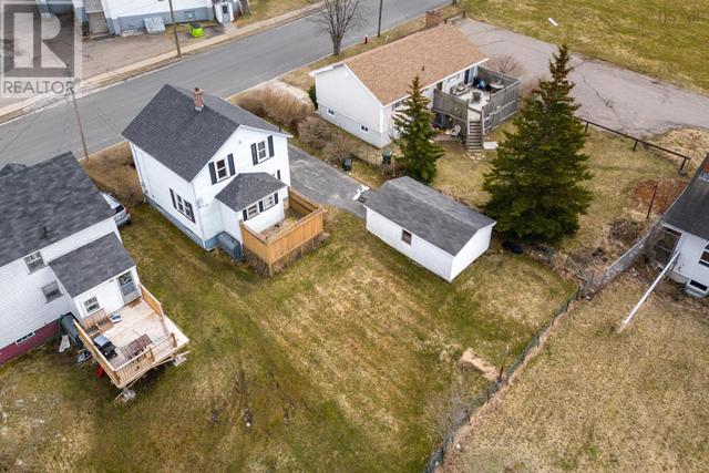 60 Ashby Rd, House detached with 3 bedrooms, 1 bathrooms and null parking in Cape Breton NS | Image 48