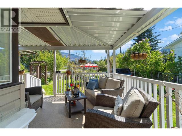 602 Birch Ave, House detached with 3 bedrooms, 2 bathrooms and 2 parking in Sicamous BC | Image 38