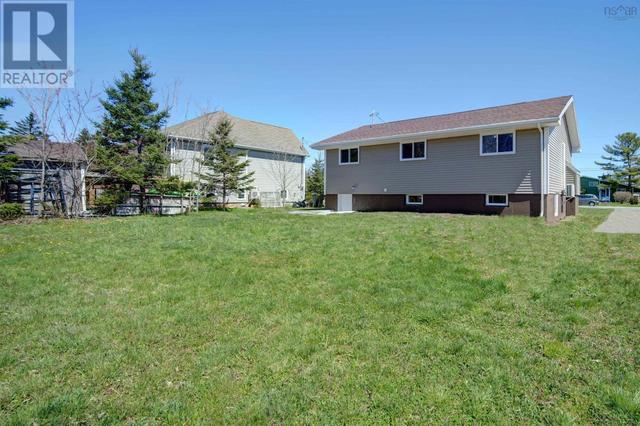 16 Landsdown Dr, House detached with 4 bedrooms, 2 bathrooms and null parking in Halifax NS | Image 6