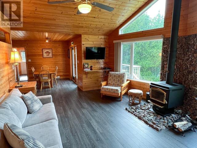 5220 Highway 71, House detached with 3 bedrooms, 1 bathrooms and null parking in Sioux Narrows Nestor Falls ON | Image 15