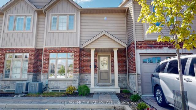 93 - 1061 Eagletrace Dr, Townhouse with 3 bedrooms, 3 bathrooms and 2 parking in London ON | Image 12