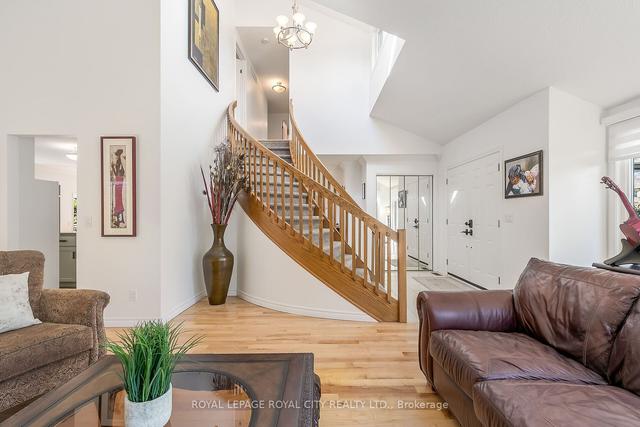 40 Forster Dr, House detached with 4 bedrooms, 3 bathrooms and 4 parking in Guelph ON | Image 38