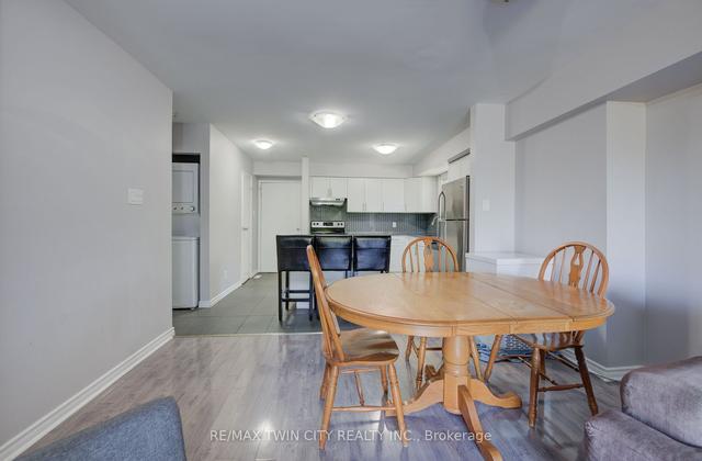 1 - 511 Quiet Pl, Townhouse with 4 bedrooms, 4 bathrooms and 1 parking in Waterloo ON | Image 6