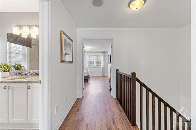 515 Strasbourg St, Townhouse with 4 bedrooms, 3 bathrooms and 2 parking in Ottawa ON | Image 19