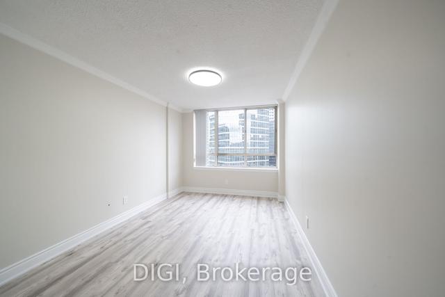 1621 - 633 Bay St, Condo with 1 bedrooms, 1 bathrooms and 0 parking in Toronto ON | Image 7