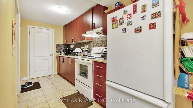 49 Perkins Dr, House detached with 4 bedrooms, 6 bathrooms and 6 parking in Brampton ON | Image 25