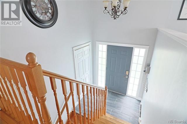 39 Ripley St, House detached with 5 bedrooms, 2 bathrooms and null parking in Oromocto NB | Image 3