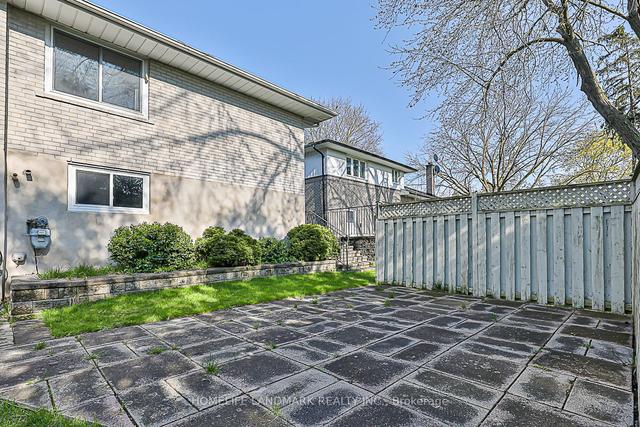 6 Willowgate Dr, House detached with 4 bedrooms, 2 bathrooms and 9 parking in Markham ON | Image 31