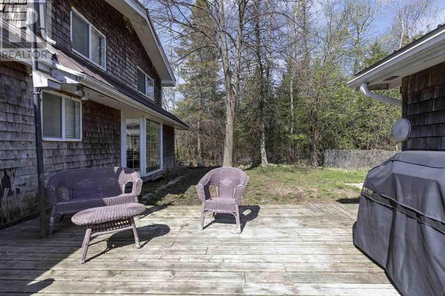 8450 Highway 17 E, House detached with 4 bedrooms, 1 bathrooms and null parking in Johnson ON | Image 5
