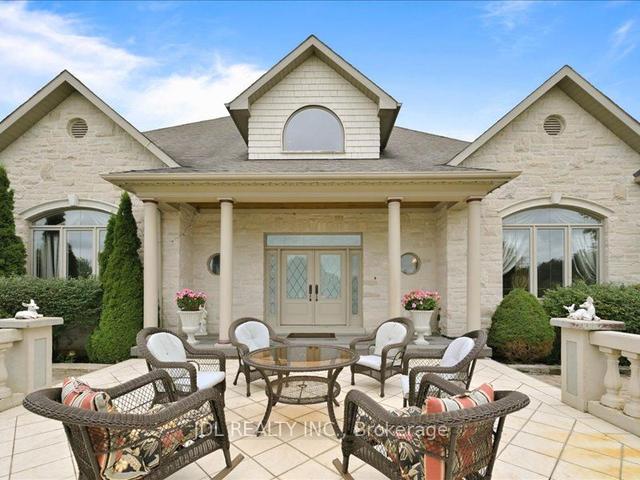 15 Lake Woods Dr, House detached with 6 bedrooms, 7 bathrooms and 15 parking in Whitchurch Stouffville ON | Image 23