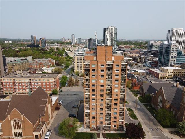 401 - 64 Benton Street, House attached with 1 bedrooms, 1 bathrooms and 1 parking in Kitchener ON | Image 9
