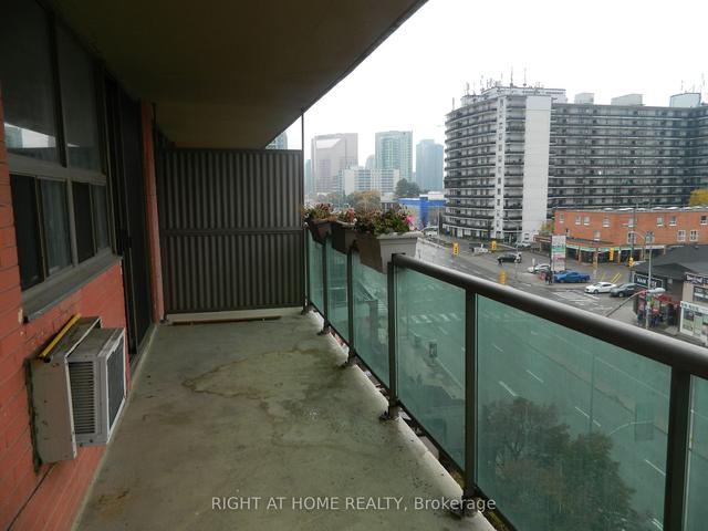 607 - 5949 Yonge St, Condo with 1 bedrooms, 1 bathrooms and 0 parking in Toronto ON | Image 1
