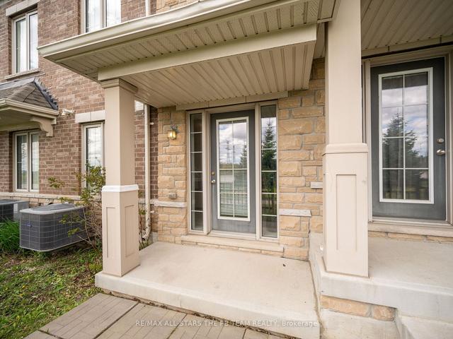 18 Soccavo Cres, Townhouse with 4 bedrooms, 4 bathrooms and 3 parking in Brampton ON | Image 24