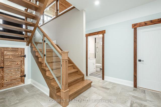 20 Tasker St, House detached with 4 bedrooms, 6 bathrooms and 5 parking in St. Catharines ON | Image 16