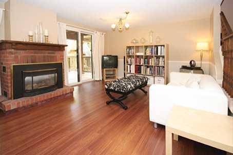 UNIT-6 - 36 Fairground Ln, House detached with 3 bedrooms, 4 bathrooms and 2 parking in Vaughan ON | Image 7