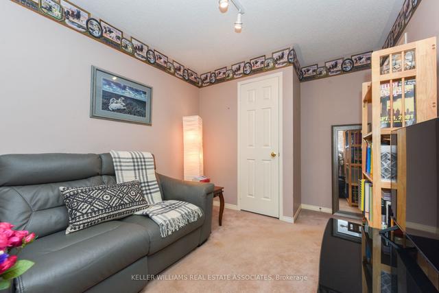 21 Springview Dr, House detached with 2 bedrooms, 1 bathrooms and 4 parking in Brampton ON | Image 6