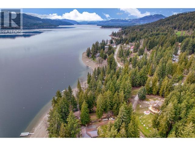 7889 Gardiner Road, House detached with 4 bedrooms, 3 bathrooms and 6 parking in Columbia Shuswap F BC | Image 39