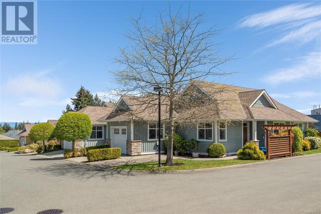 12 - 447 Pym St, House attached with 2 bedrooms, 2 bathrooms and 2 parking in Parksville BC | Image 37