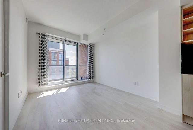 1420 - 31 Tippett Rd, Condo with 1 bedrooms, 1 bathrooms and 1 parking in Toronto ON | Image 8