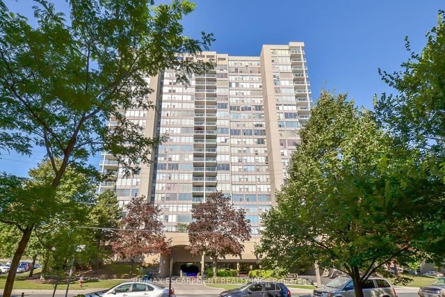 1903 - 75 Queen St N, Condo with 3 bedrooms, 2 bathrooms and 1 parking in Hamilton ON | Image 1