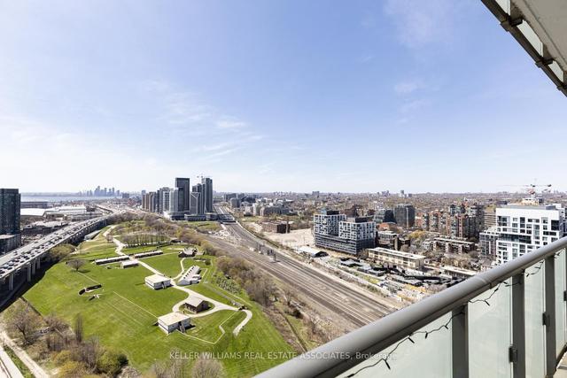 2612 - 170 Fort York Blvd, Condo with 1 bedrooms, 1 bathrooms and 1 parking in Toronto ON | Image 7