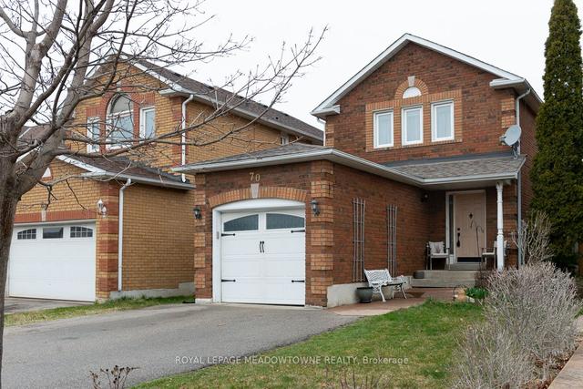 70 Ravenscliff Crt, House detached with 3 bedrooms, 2 bathrooms and 5 parking in Brampton ON | Image 23