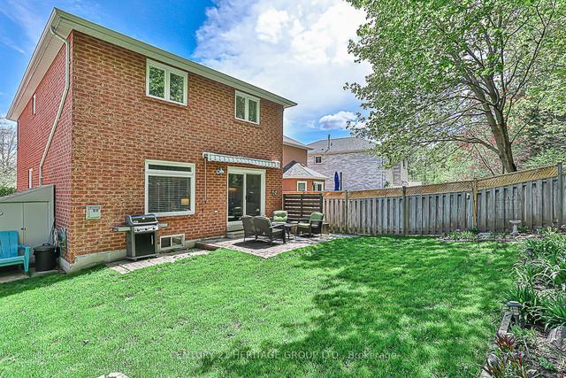 402 Carruthers Ave, House detached with 3 bedrooms, 3 bathrooms and 4 parking in Newmarket ON | Image 28