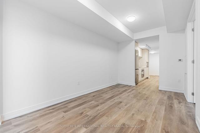 516 - 1 Jarvis St, Condo with 1 bedrooms, 1 bathrooms and 0 parking in Hamilton ON | Image 4