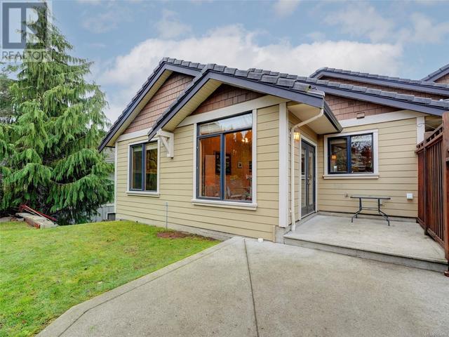 10 - 630 Brookside Rd, House attached with 2 bedrooms, 3 bathrooms and 2 parking in Colwood BC | Image 21