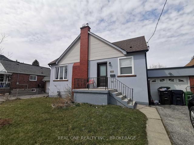 148 Tiago Ave, House detached with 1 bedrooms, 1 bathrooms and 1 parking in Toronto ON | Image 1