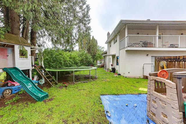 31960 Royal Cres, House detached with 3 bedrooms, 2 bathrooms and 4 parking in Abbotsford BC | Image 11