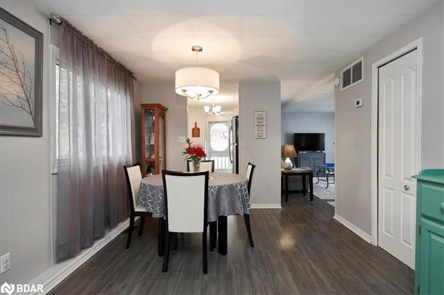 5 Fir Crt, House detached with 2 bedrooms, 1 bathrooms and 2 parking in Innisfil ON | Image 18