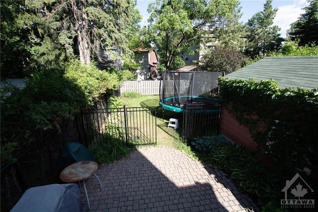 114 Dufferin Rd, House detached with 4 bedrooms, 3 bathrooms and 2 parking in Ottawa ON | Image 30