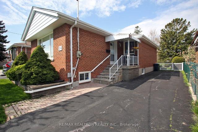 94 Dewey Dr, House detached with 3 bedrooms, 2 bathrooms and 5 parking in Toronto ON | Image 27