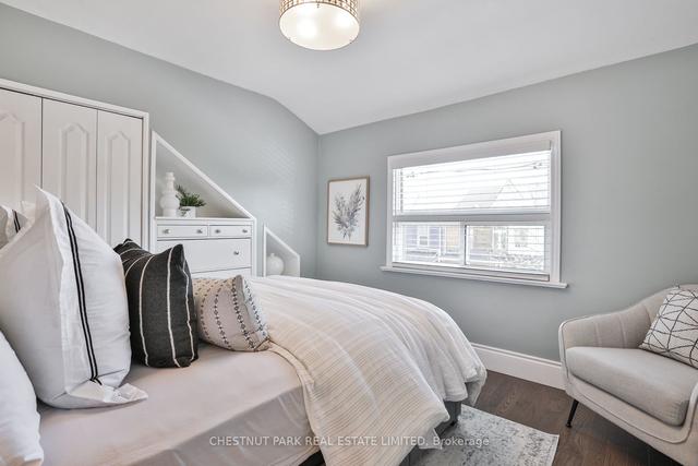 98 Yarmouth Rd, House semidetached with 3 bedrooms, 2 bathrooms and 1.5 parking in Toronto ON | Image 10