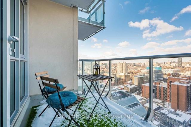 2301 - 199 Richmond St W, Condo with 1 bedrooms, 1 bathrooms and 1 parking in Toronto ON | Image 16